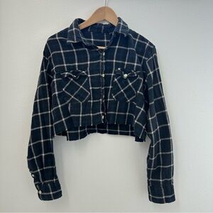 Flannel Plaid Black Blue & White long sleeve cropped button down Shirt.